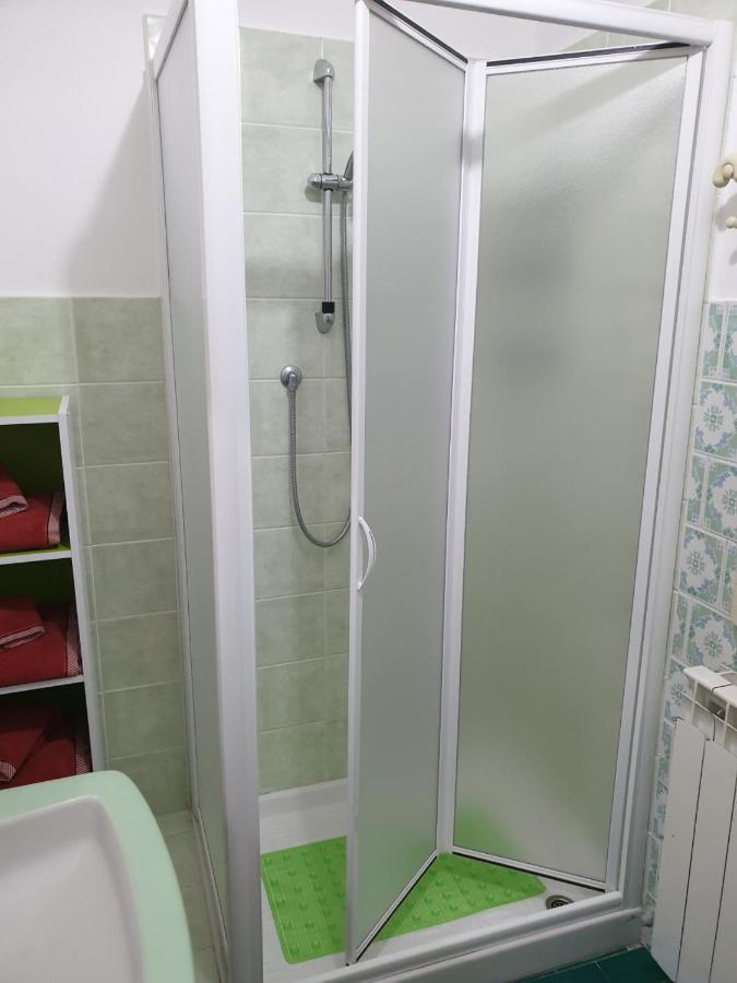 גיארדיני נאקסוס Chiara Naxos Apartment מראה חיצוני תמונה