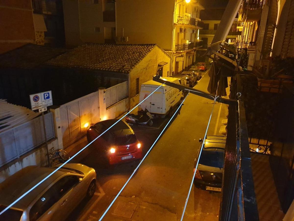 גיארדיני נאקסוס Chiara Naxos Apartment מראה חיצוני תמונה