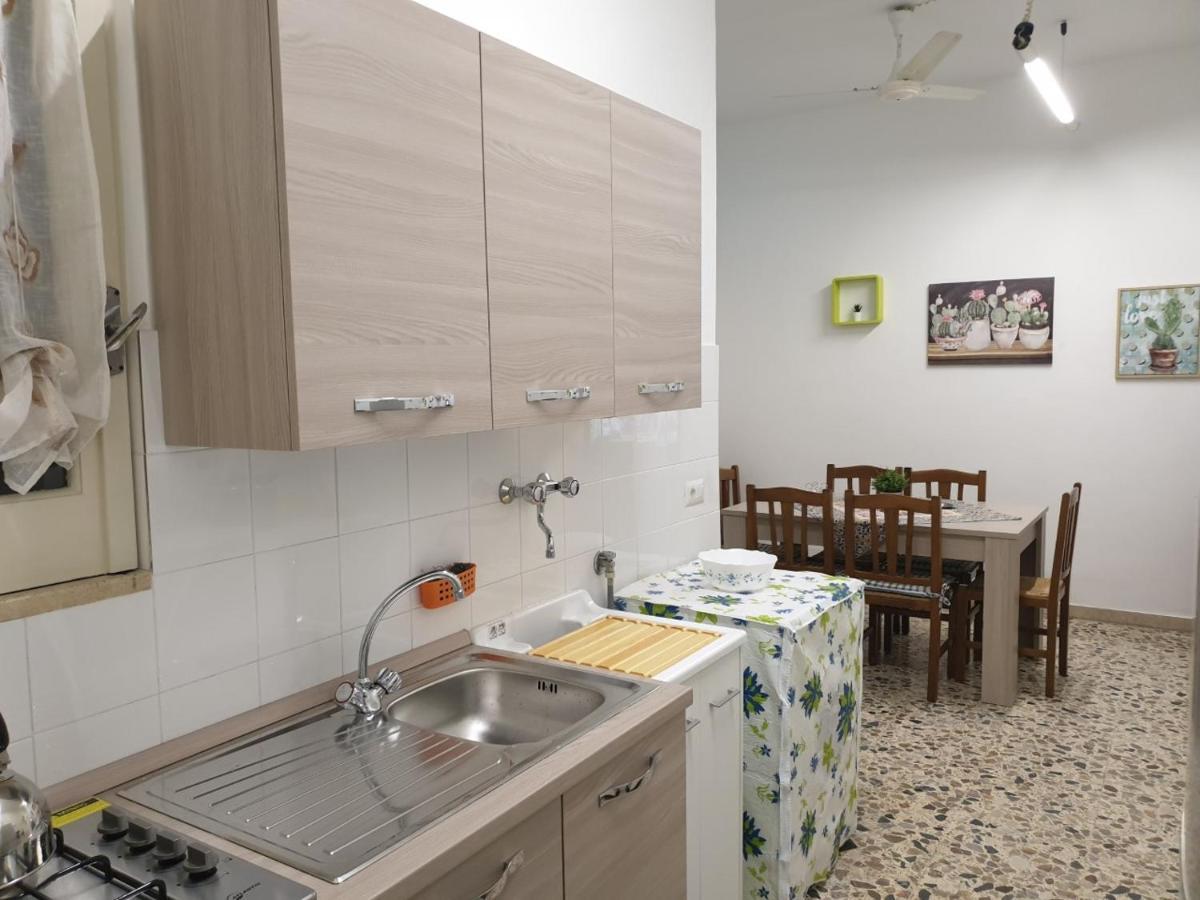 גיארדיני נאקסוס Chiara Naxos Apartment מראה חיצוני תמונה